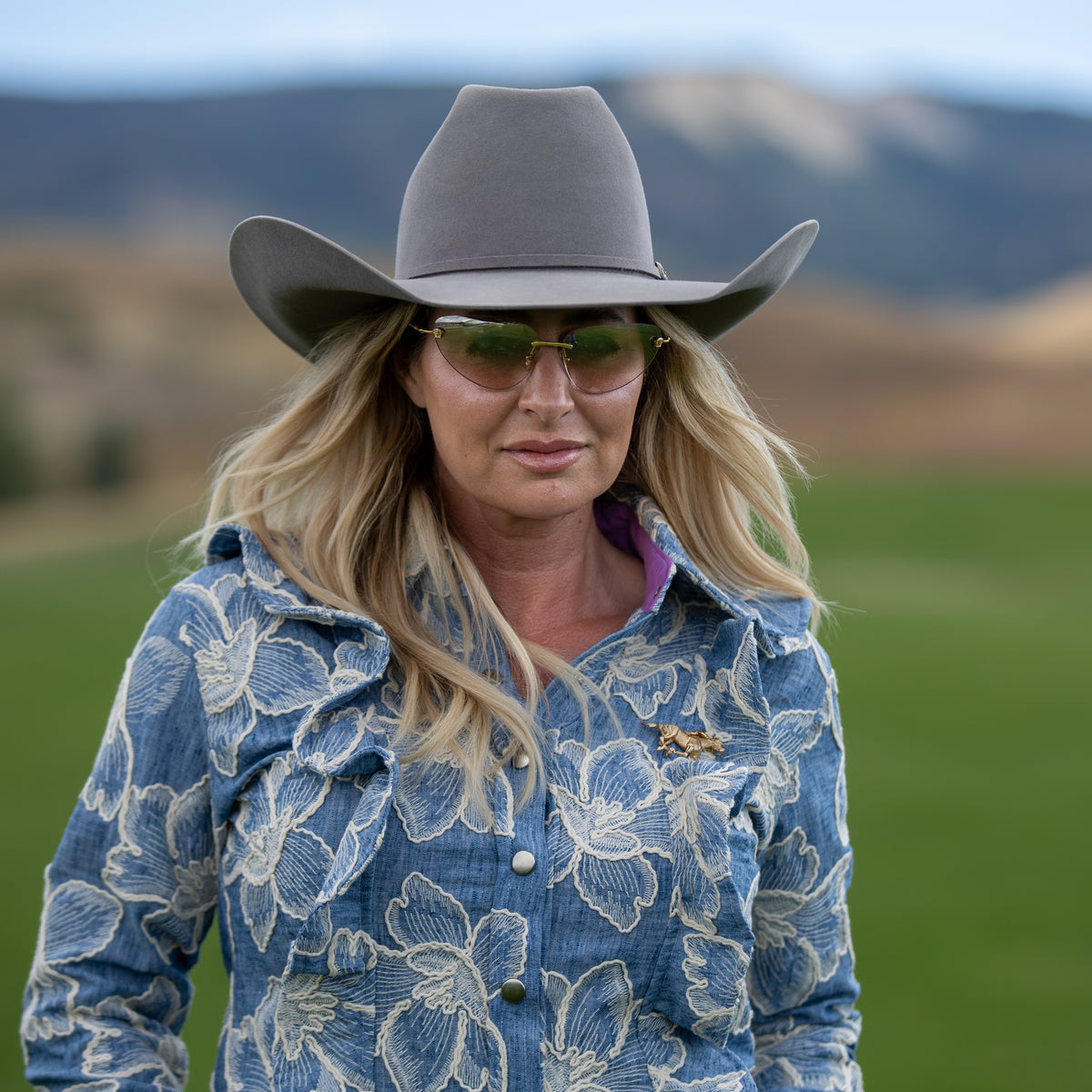 Salinas Chambray Floral Shirt